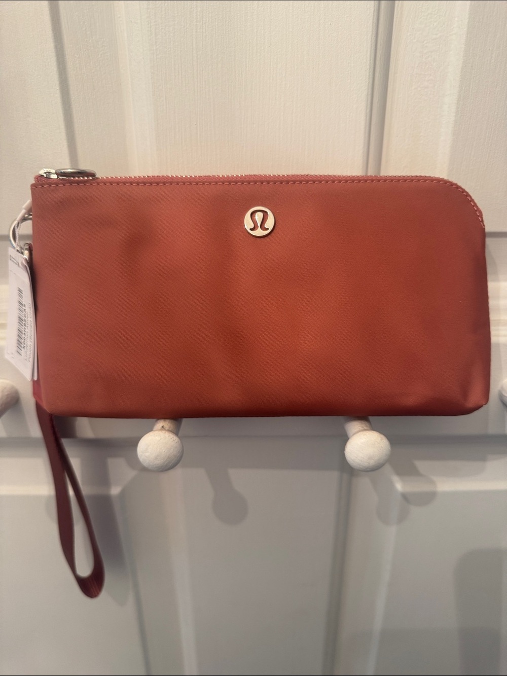 lululemon Curved Wristlet Pouch in Spiced Chai NWT